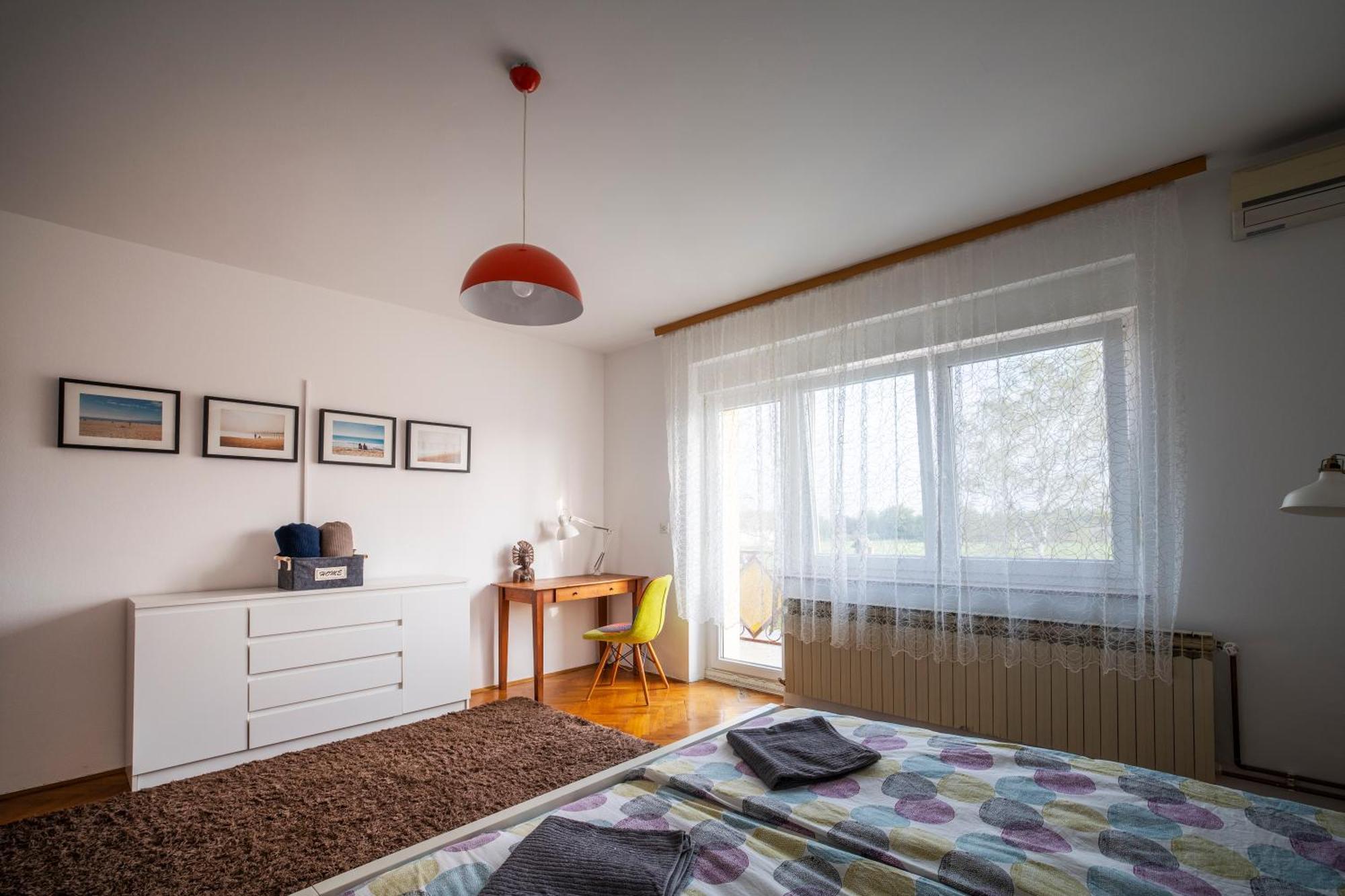Garden Holiday Home Drenje  Luaran gambar